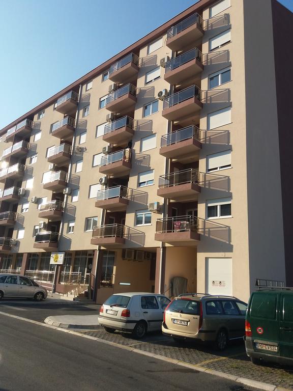 Apartment S&S Budva Luaran gambar