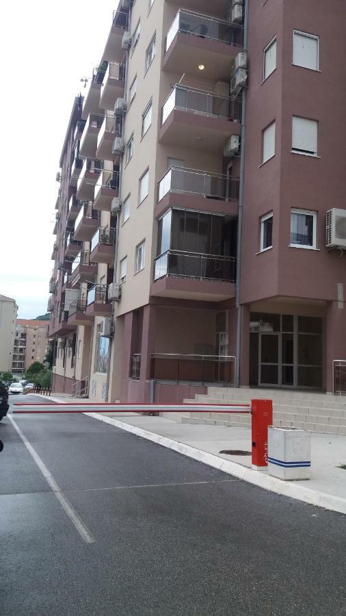 Apartment S&S Budva Luaran gambar